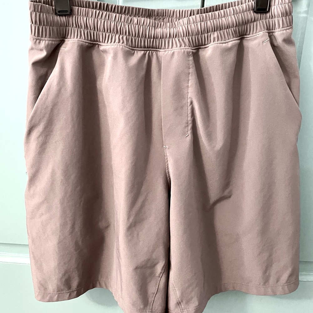 Lululemon men’s shorts